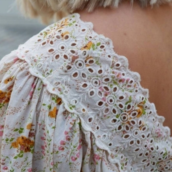 Ivory Floral Cotton V Neck Eyelet Trim Mini Dress in Wallpaper - Picture 7 of 12